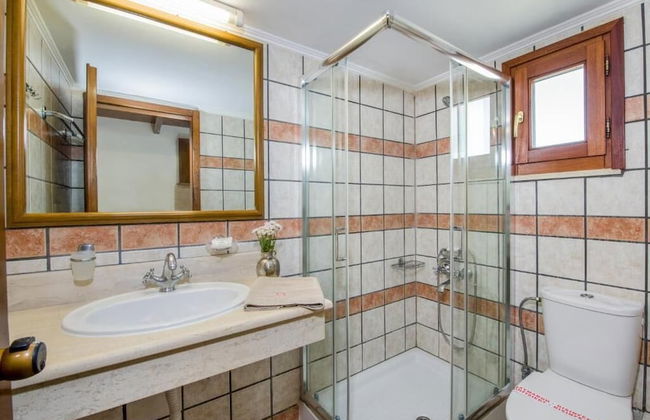 Omega Platanias - Foto 42