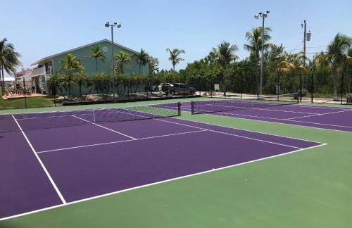 LICENSED MGR - MODERN OCEANFRONT CONDO! BEAUTIFUL OCEAN VIEWS! BEACH RESORT! 2 KING BEDs! - Foto 32