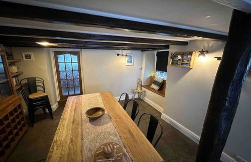 Character 3 Bed Cottage, Close to Waters edge, Parking - Foto 15