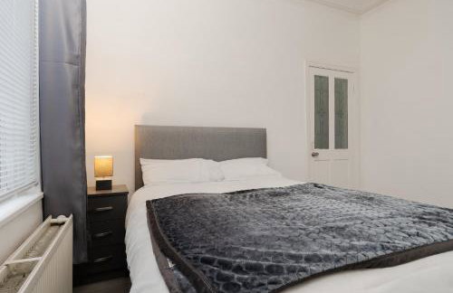 Modern 3-Bedroom Home in-Steps from Crown Point - Foto 4