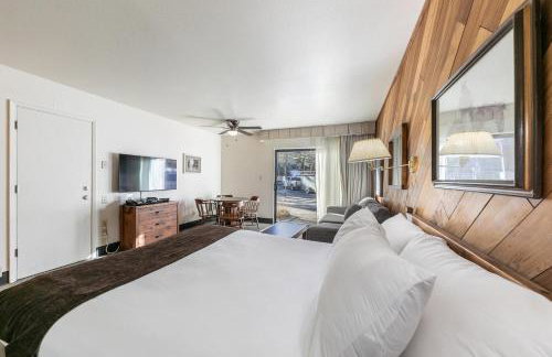 Homey 1st Floor Studio #135 at Donner Lake Village - Foto 1