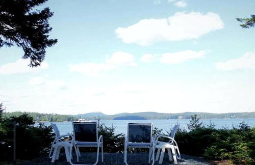 Romantic Waterfront Cottage with Private Beach & Fireplace Near Hancock, Maine - Photo 37