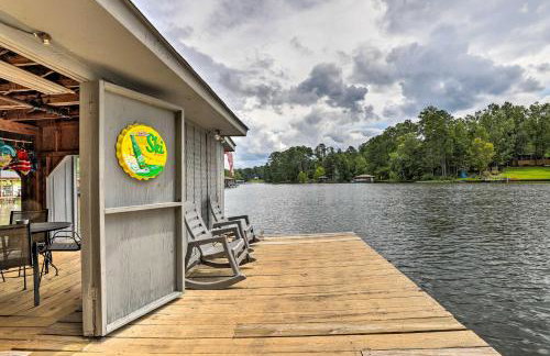 Lakeside Living Sparta Retreat with Game Room! - Foto 1