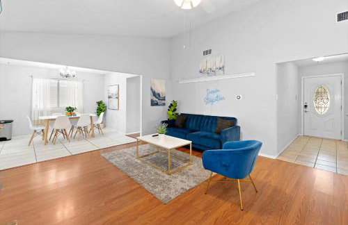 Pet Friendly - Q2 & Domain - King Bed - Pool Table - Foto 7