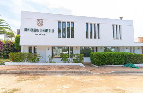 Beachfront Complex Jardines de las Golondrinas Elviria - Photo 19