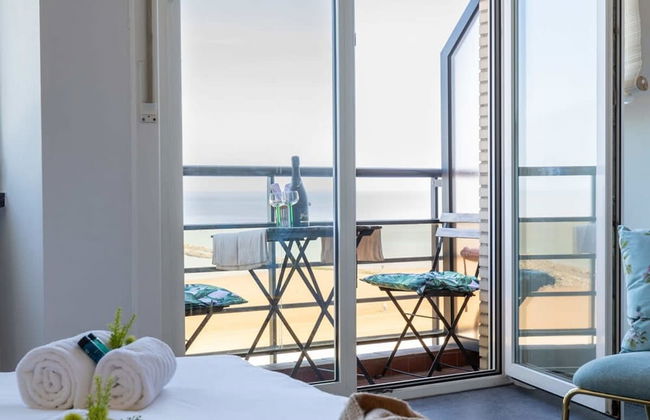 Beautiful Spacious Studio With Frontal sea View - Foto 7