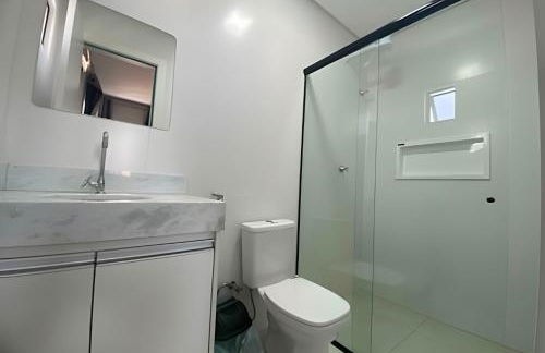 03 quartos (ar condicionado e ventilador), até 10 pessoas, garagem, atrás do hospital da Unimed apt 202 - Foto 23