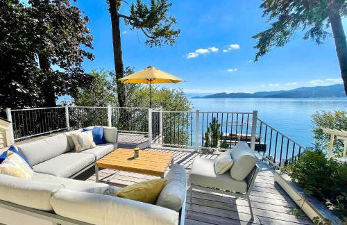 Peaceful Lakeside Retreat with Deck and Amazing Views! - Foto 1