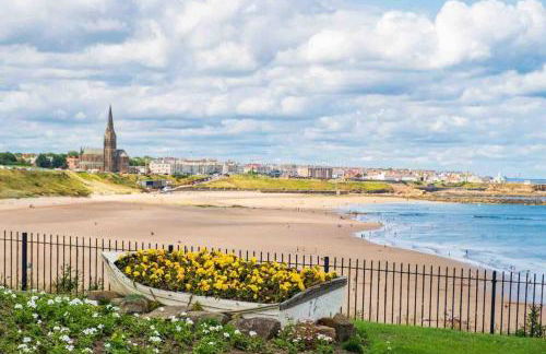 Free parking. Long stay discounts - Foto 4