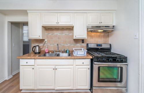 Beautiful Apartment on the west side in Buffalo - Photo 6