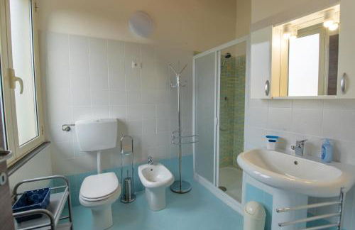 "Il Segreto" Vista Panoramica sulle Isole Eolie con Piscina, palestra e WiFi - Photo 30