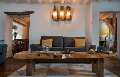 Farmhouse with Log Fire & On-Site Dog Field - Foto 11