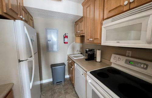 Playing Hooky at Dolphin Run-Oceanfront Condo-Pool - Foto 19