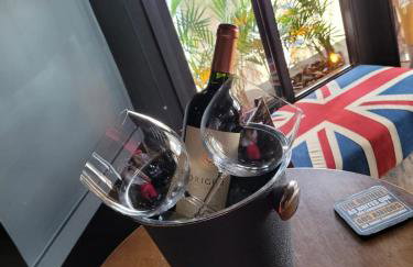 Morumbi, Apartamento Pub, SPA com hidromassagem, PISCINA Aquecida PRIVATIVA, LAREIRA, tudo que você precisa para descansar, trabalhar ou realizar aquela comemoração! Com total conforto e PRIVACIDADE! O Apt Nota 10 de SP! - Foto 78