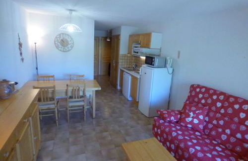 Charmant T3 ski aux pieds, 6 pers, balcon, garage - FR-1-458-217 - Foto 1