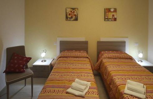 Casa Vacanze Camastra - Foto 12