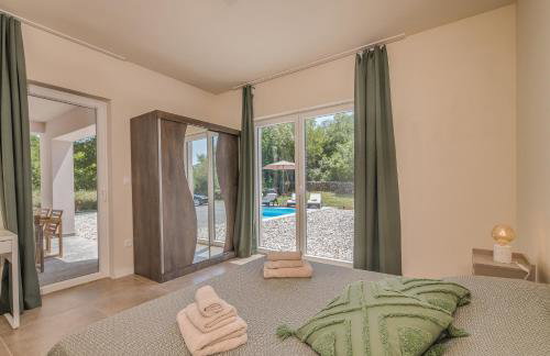 Villa surrounded by nature - Photo 34