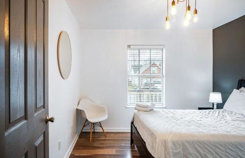 3BR Lakefront in Nashville with BBQ & Hot Tub - Foto 20