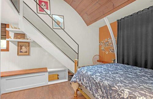 Artsy Retreat - Woodstove Grill and Patio - Foto 17