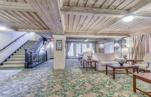 Hemingway Suites at Palm Beach Hotel Island - Photo 48