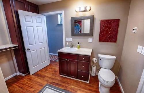 Lakefront Aviators Aurora Retreat - Foto 24