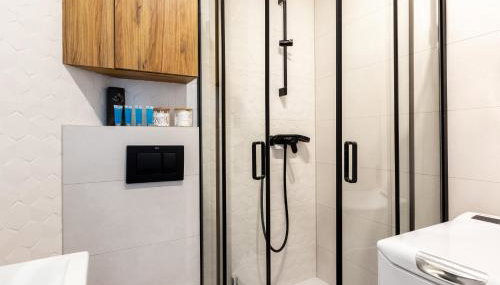 Wejhera Beige Chic Apartment by BookingHost - Foto 3, towels, Shower