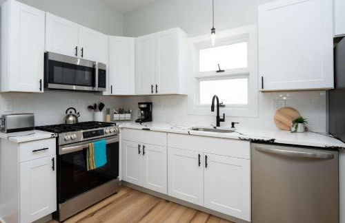 Jennifer's Stylish & Modern Broadway Getaway - Foto 22