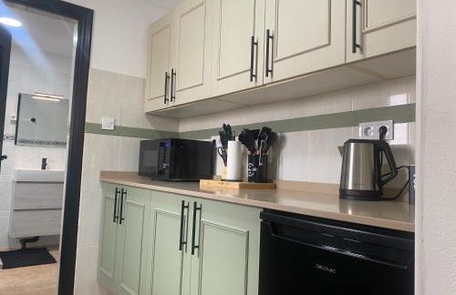 The Courtyard Studio Apartments - Foto 75