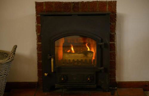 Mulberry Cottage - Photo 2