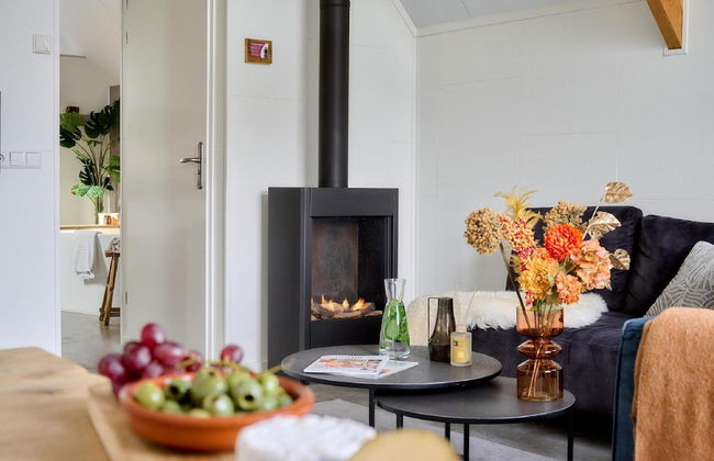 Romantic Wellness Escape - Photo 12