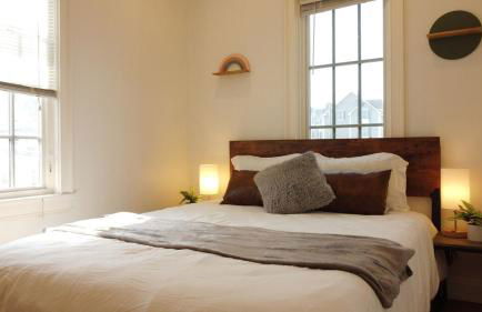 Family-Friendly 4 Bed 3 Bath Downtown Delight - Foto 45