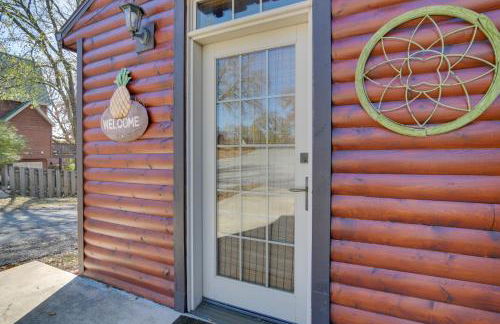 8 Mi to Dogwood Canyon Cozy Cabin with Deck - Foto 23