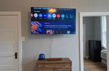 Beautifully Renovated Downtown 1Bed 1 Bath Apt, Pet Friendly - Foto 17