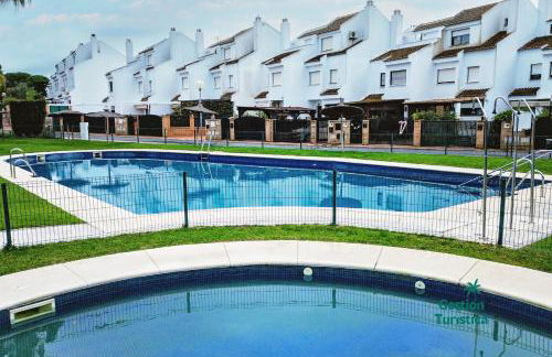 Preciosa casa con piscina y golf - Foto 19