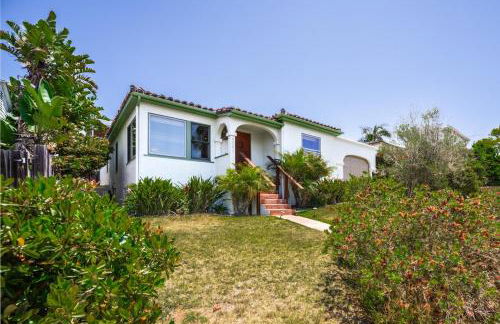 2BR-2 mins to Ocean-Sleeps 8-Pets - Photo 10