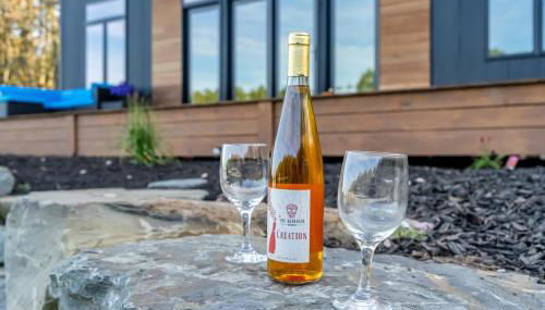 Tiny House on a Waterfall at Private Tiny Lake - Foto 2