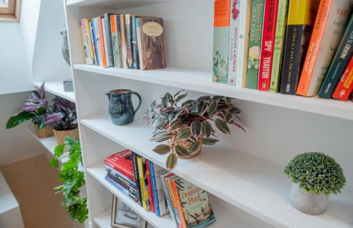 Hazel House - Cosy 2 bedroom house with parking near to Oxford - Foto 66