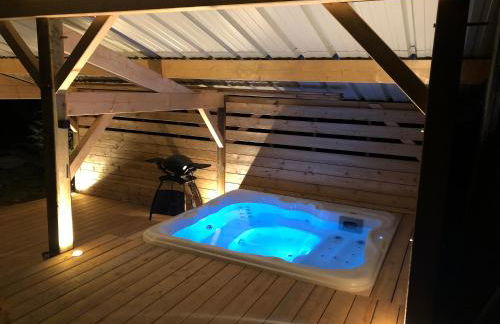 Chalet du Fayard - jacuzzi avec vue et détente en pleine nature - Foto 2