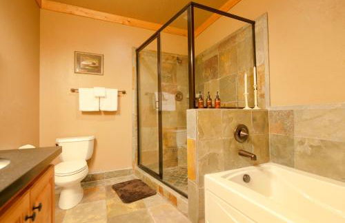 Palisades Lodge Suite 207 - Photo 7