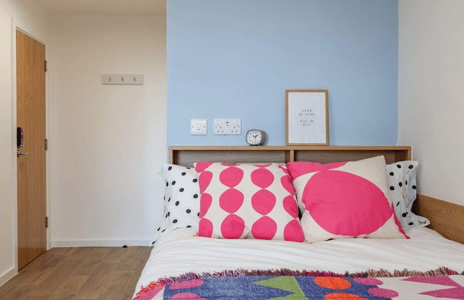 For Students Only - Ty Nant in Swansea - Foto 12