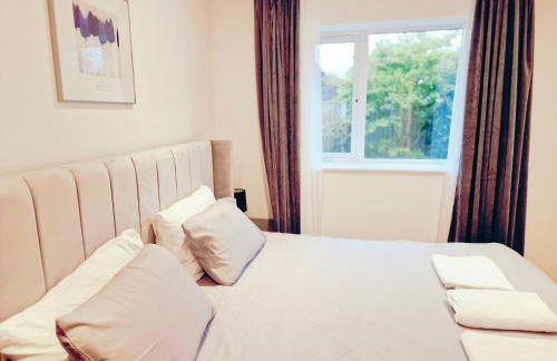 Luxurious Home in Chester a Beautiful Sanctuary - Photo 18