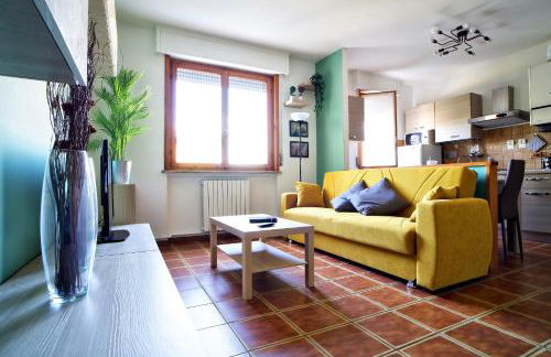 Casa Zoe Apartment Free parking,self check in & free wi fi - Photo 1