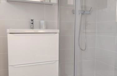 Logement avec terrasse et jardin - Foto 7