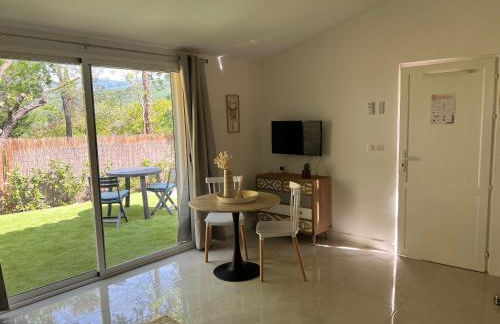 Studio vue montagne avec jardin et parking privé - Foto 9