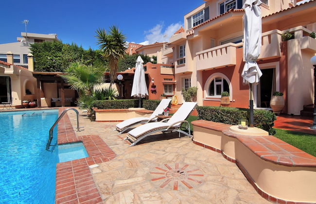 Oasis Pool House by GHH - Photo 19