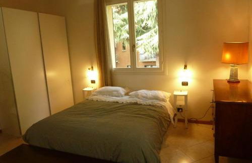 LA STANZA SUI CEDRI - Smart working - Airport - Private Parking - Ducati - Philip Morris - Foto 18