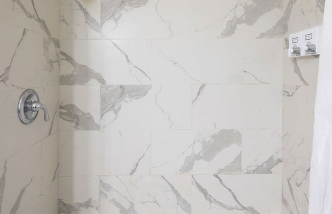 Sosuite 3BR Apt w Balcony, W/d, Gym, On-site Bar - Foto 34