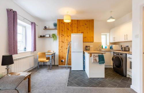 Charming Historic Stay - Cosy Flat with parking - Foto 6