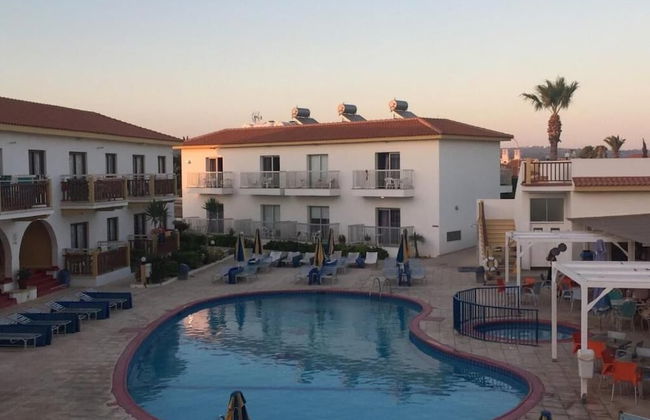 Cosmelenia Hotel Apartments - Foto 39