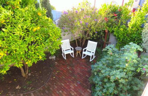 Garden Level Flat in 1885 Queen Anne Victorian Cottage in Alameda - Foto 42